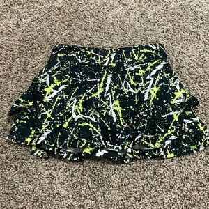 Size small and VERY nice material!!